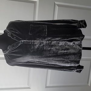 NwT Anthro/Pilcro silver grayish velvet long sleeve top in M